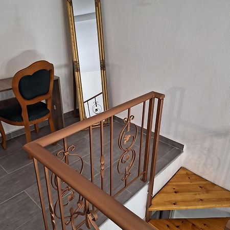 To Petrino Spiti Apartment Possidi Exterior photo