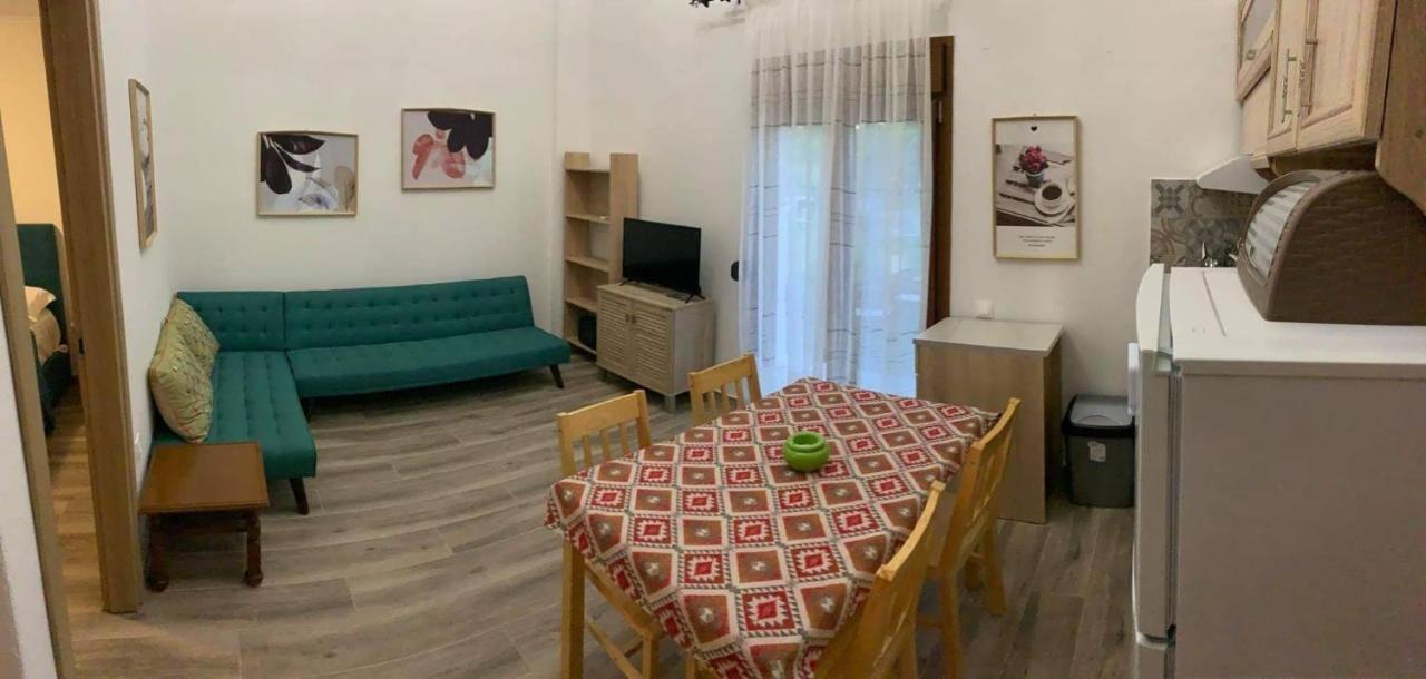 To Petrino Spiti Apartment Possidi Exterior photo