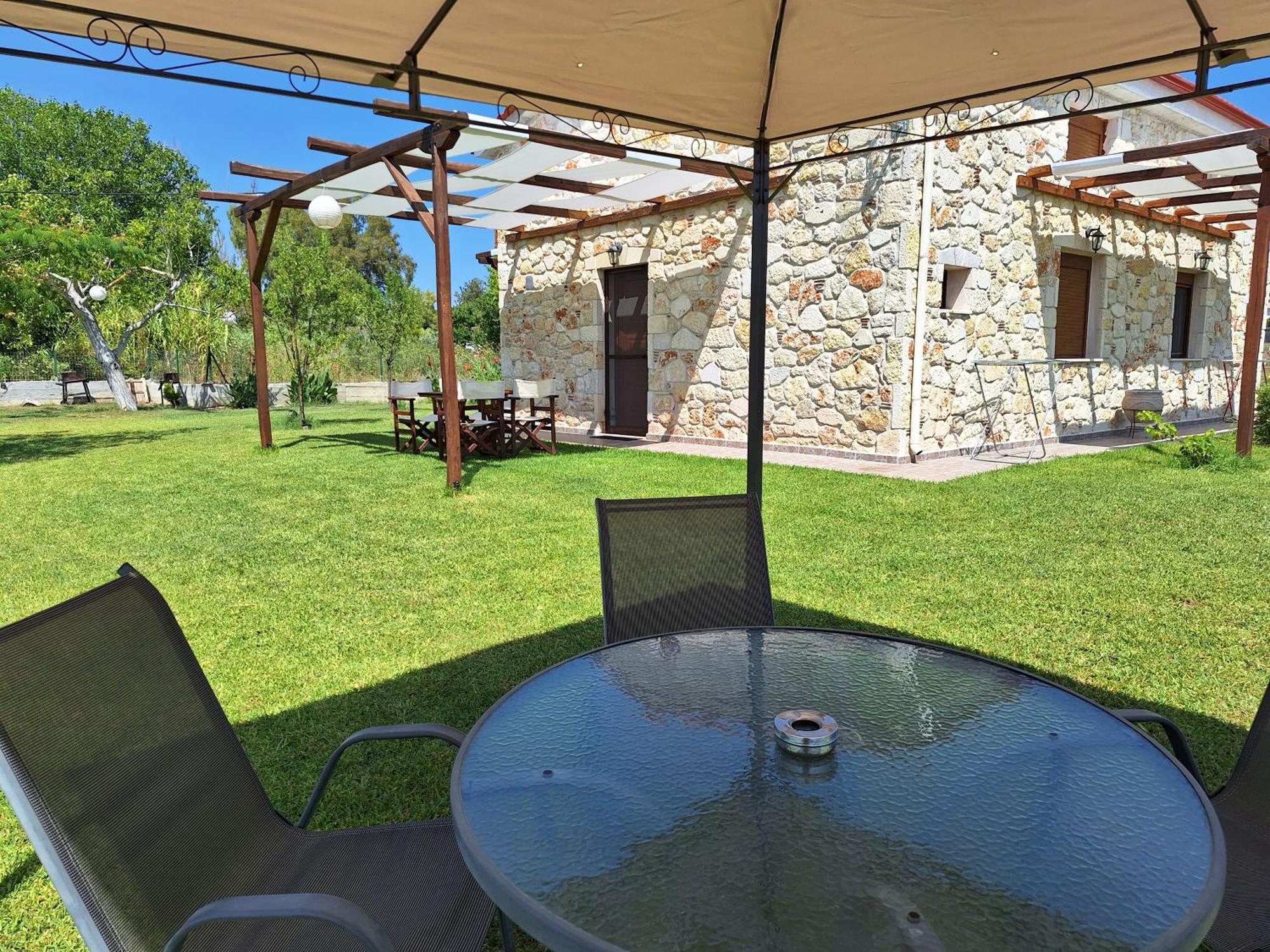 To Petrino Spiti Apartment Possidi Exterior photo