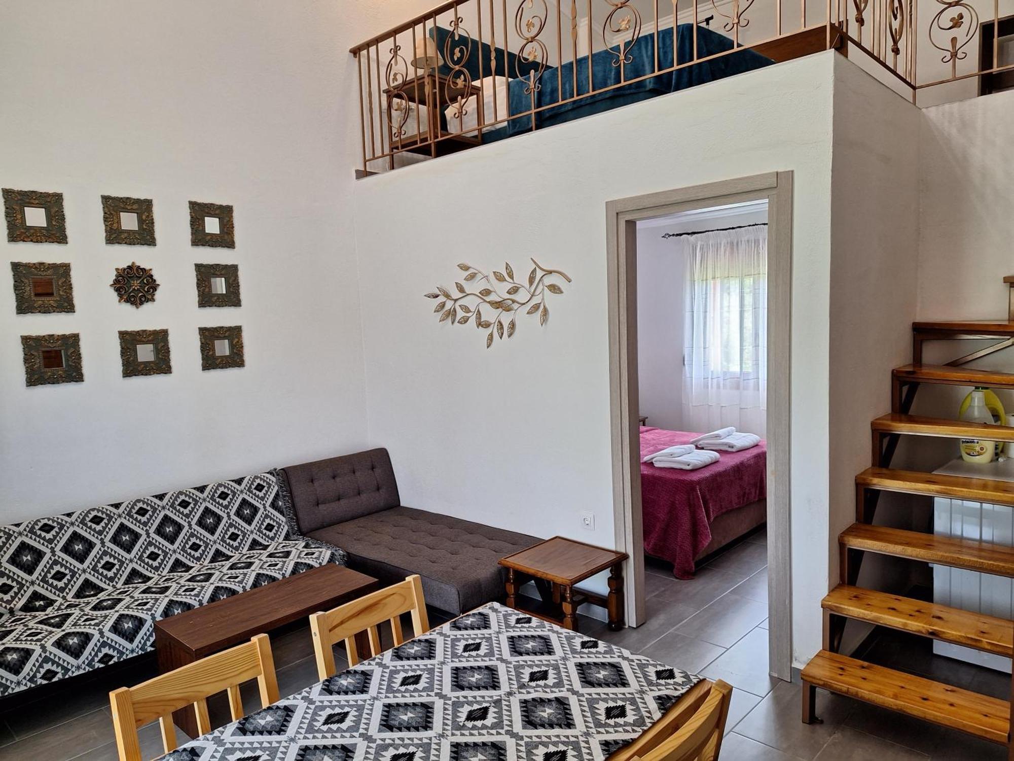 To Petrino Spiti Apartment Possidi Exterior photo