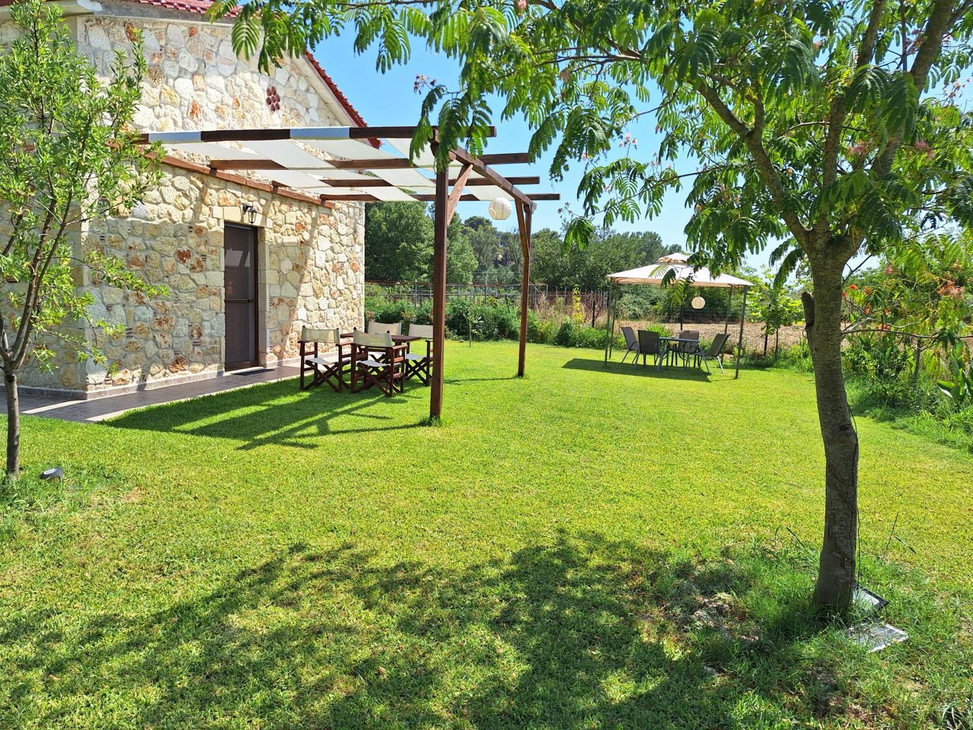 To Petrino Spiti Apartment Possidi Exterior photo